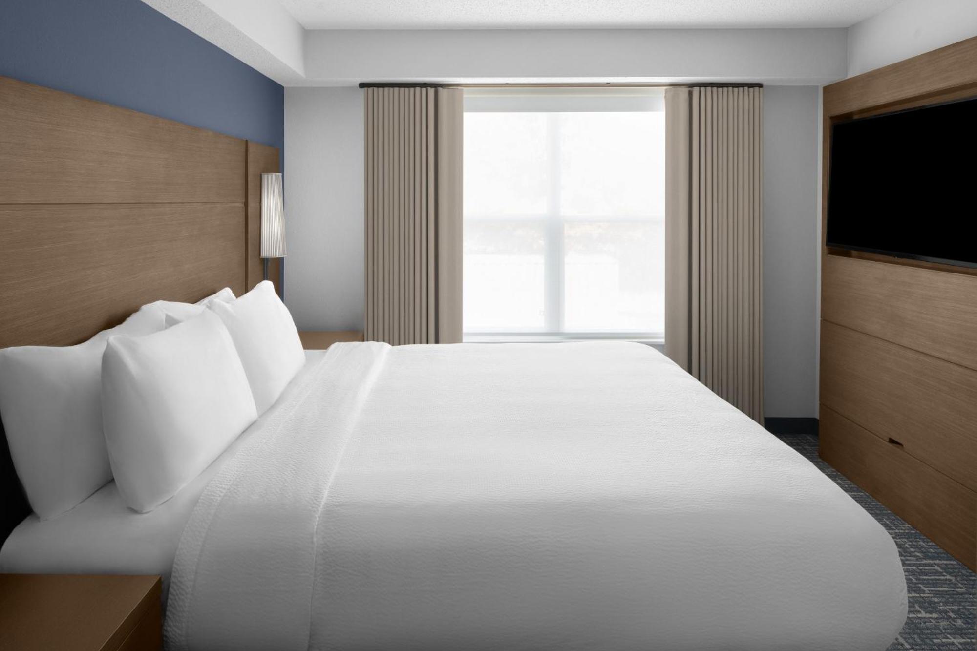 Residence Inn By Marriott Холланд Экстерьер фото