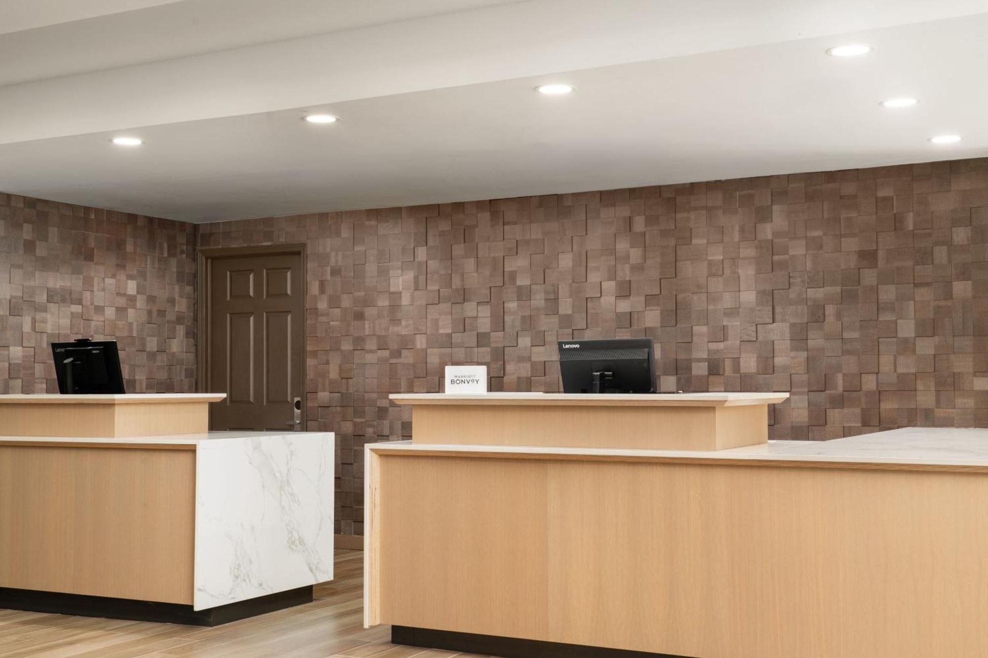 Residence Inn By Marriott Холланд Экстерьер фото